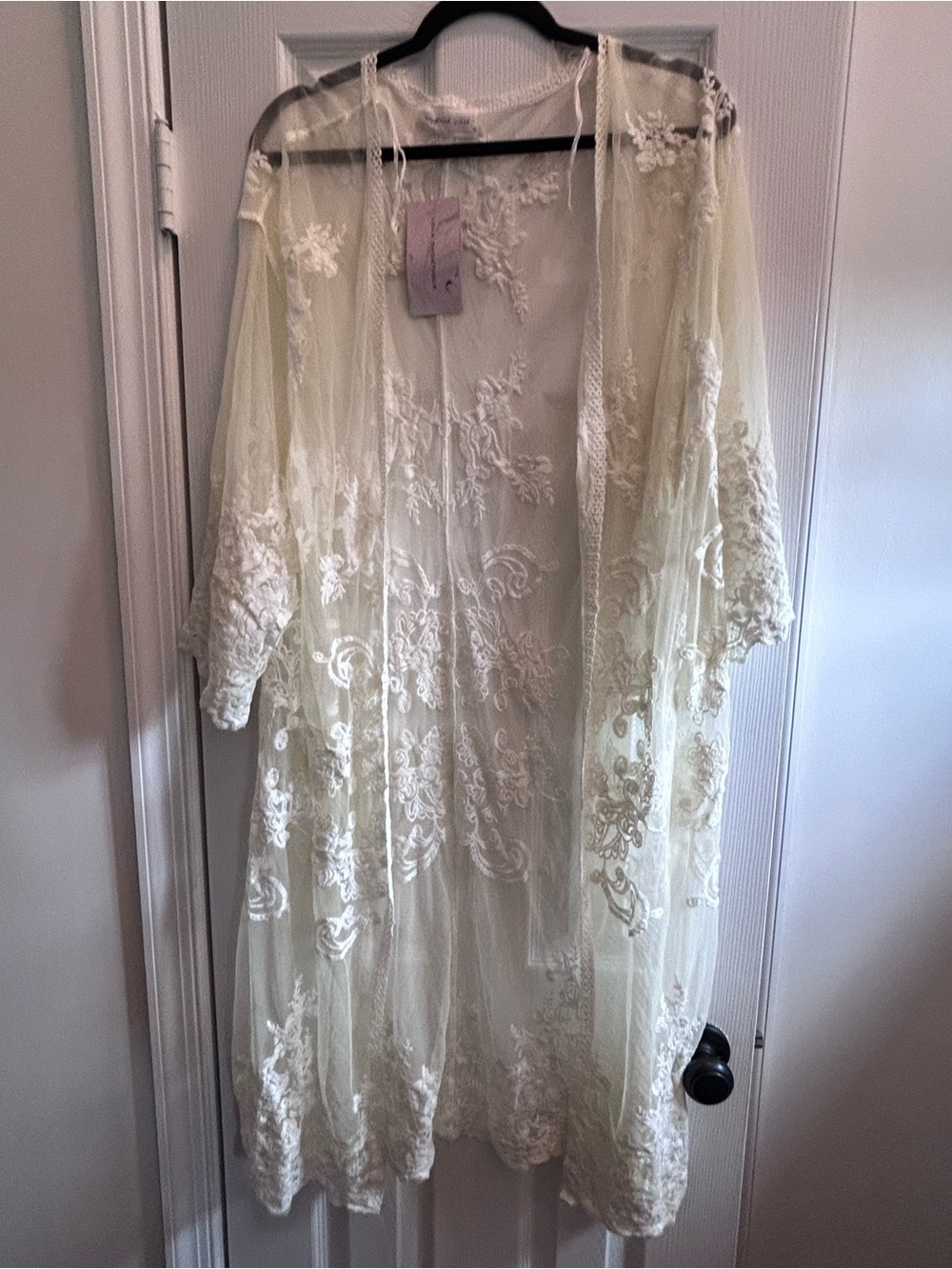 Mustard Seed NWT One Size Ivory Floral Lace Sheer Duster Cape Kimono Embroidered